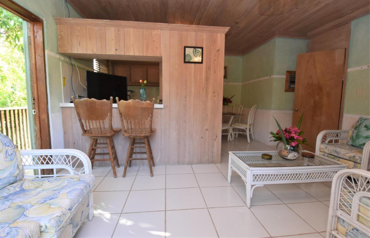 The Sugar Apple Lodging Dunmore Town Luaran gambar